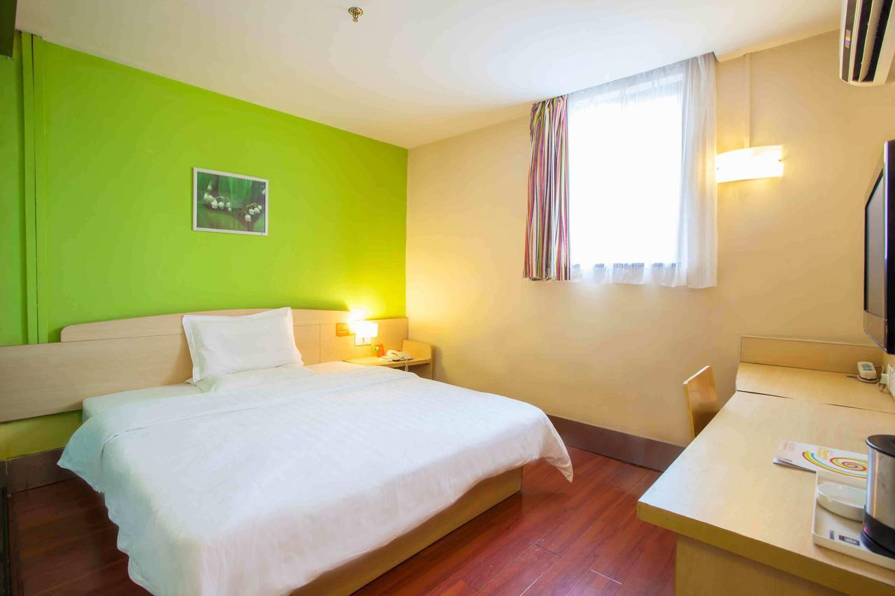 7Days Inn Nanjing Xuanwu Lake East Coach Terminal Экстерьер фото